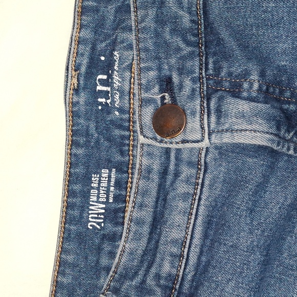 a.n.a. Mid-rise Boyfriend Cropped Size 20W Jeans - Picture 5 of 7